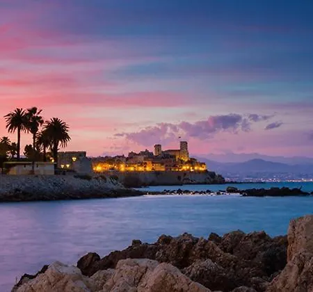 61 Place Nationale Apartment Antibes